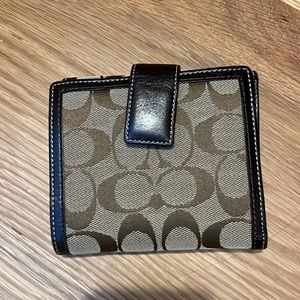 Authentic Coach Wallet